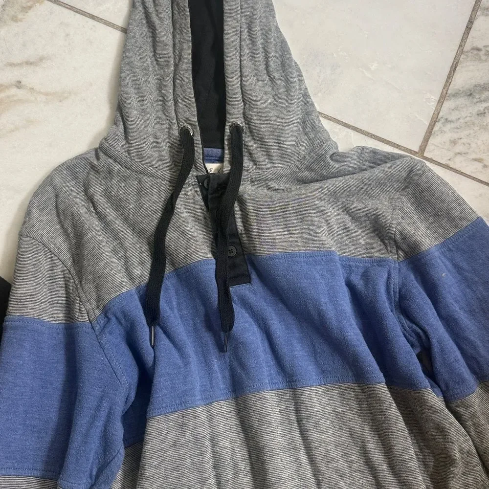 Men’s  hoodie  bundle